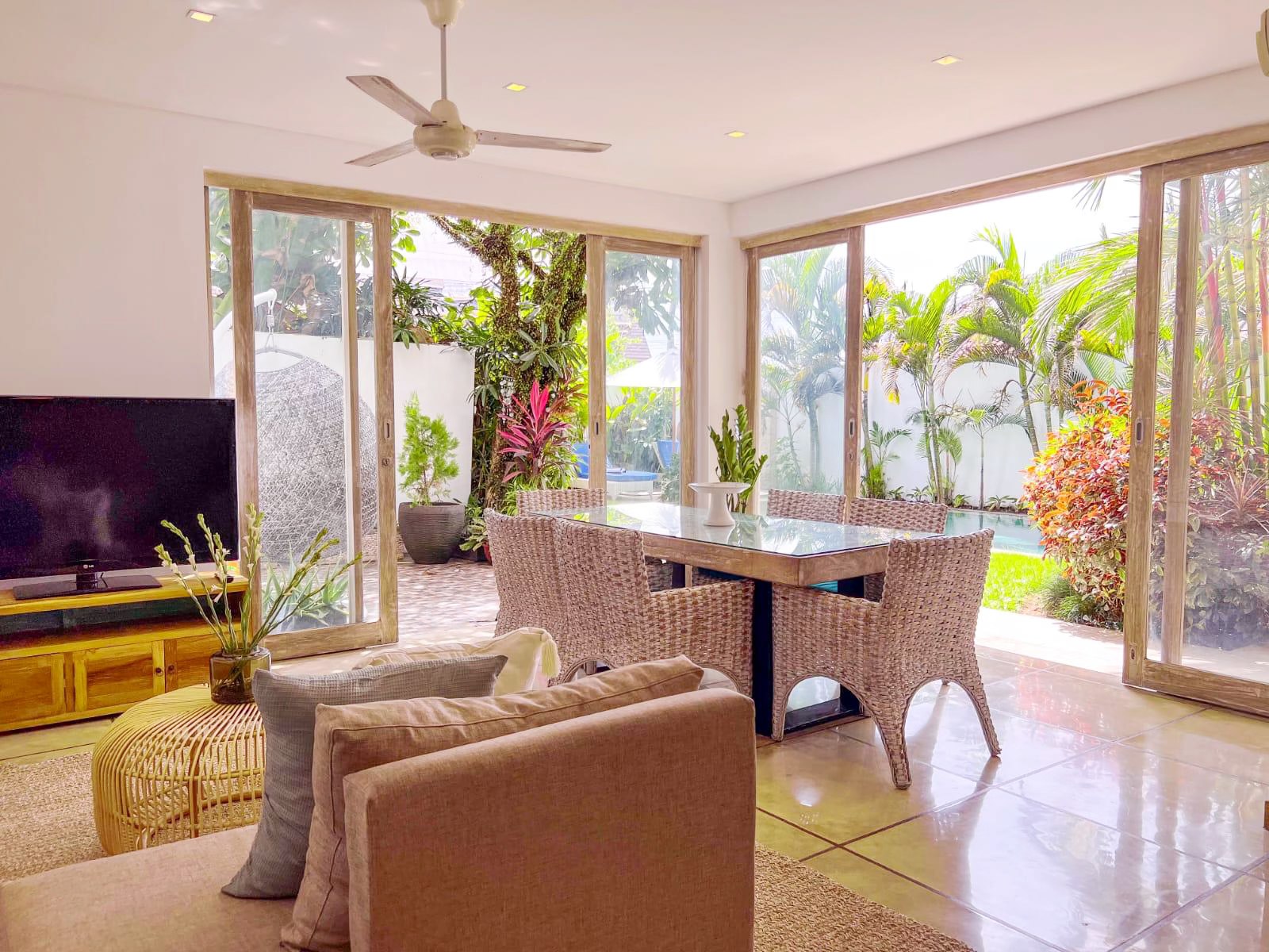 Вилла, 3 спальни