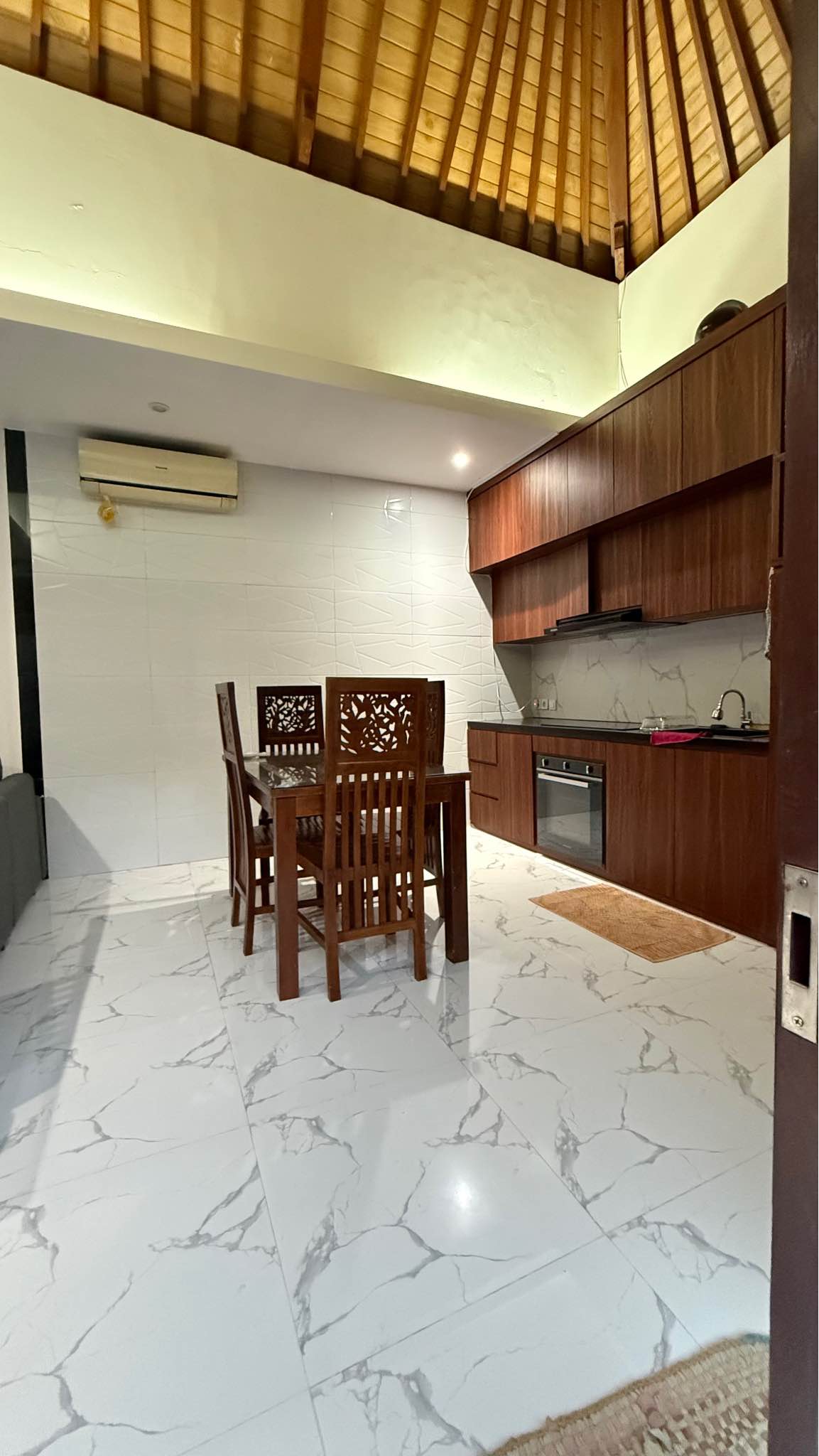 Вилла, 2 спальни