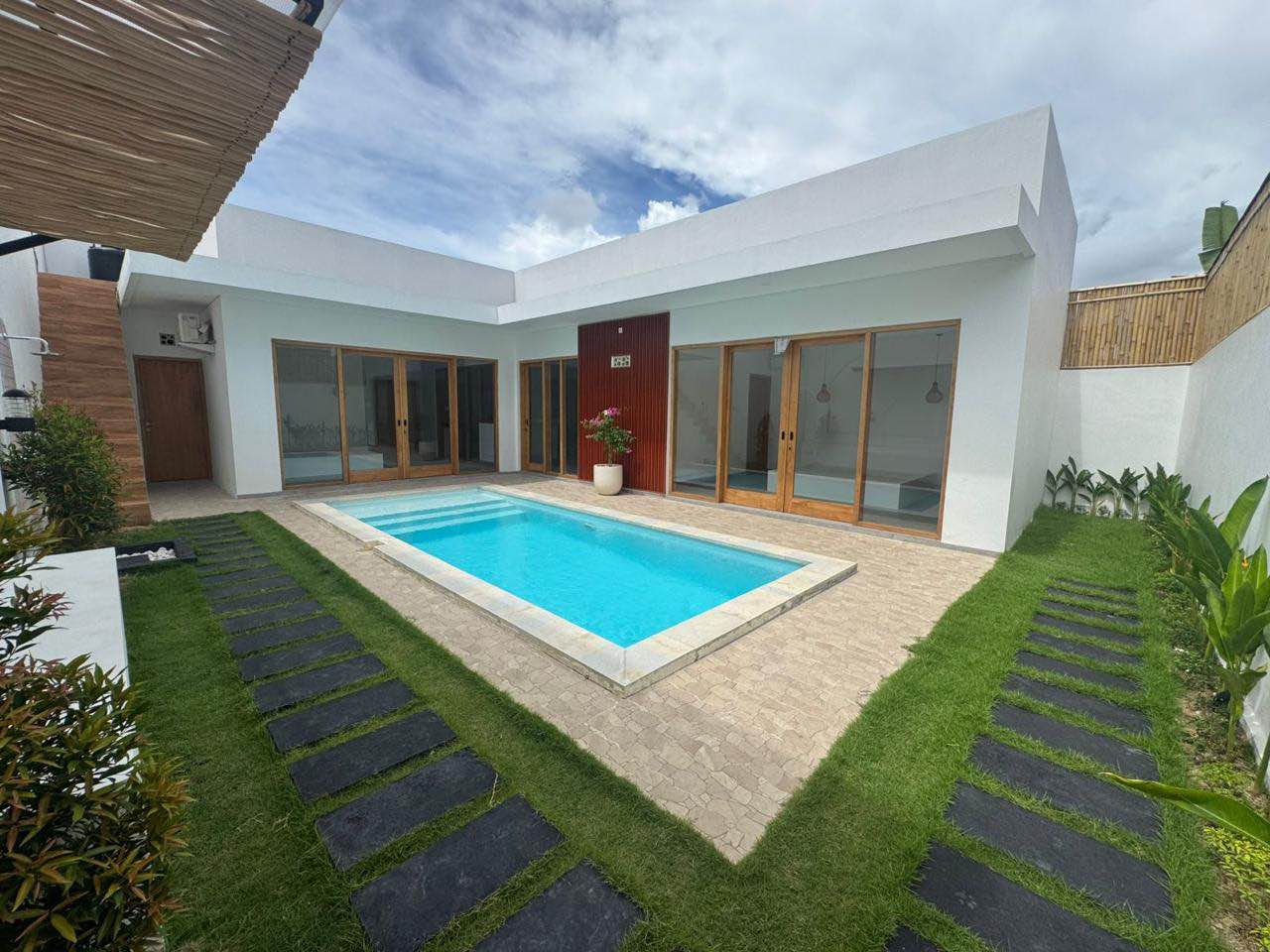 Вилла, 2 спальни