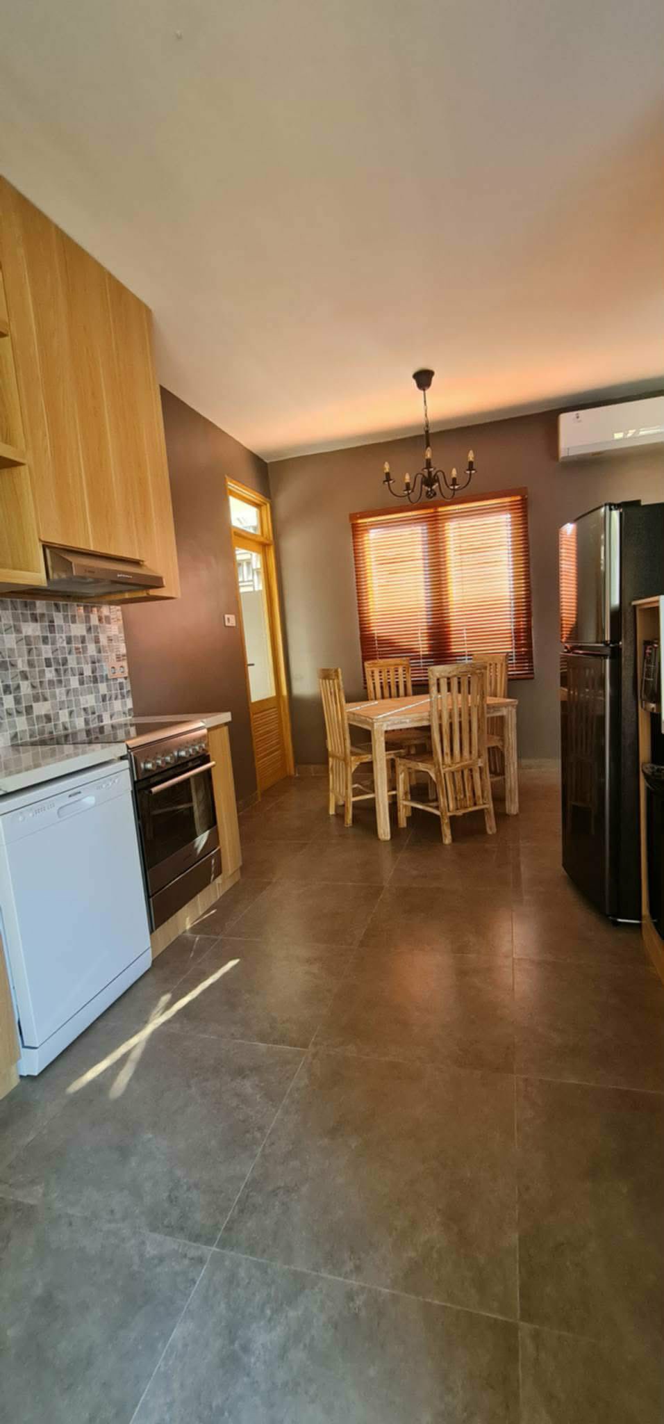 Вилла, 3 спальни