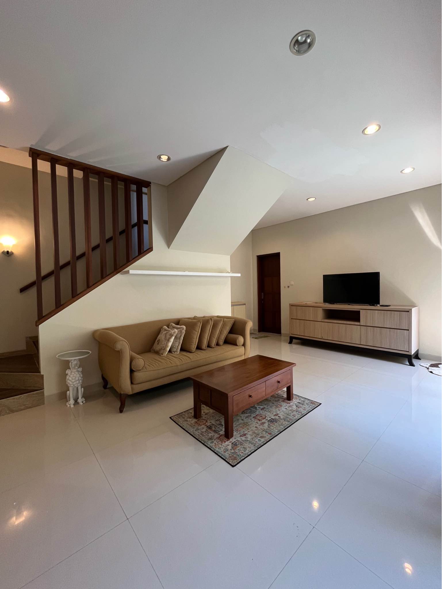 Вилла, 4 спальни