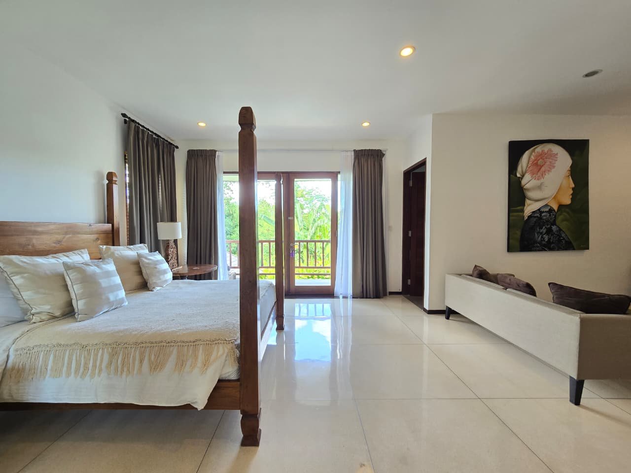 Вилла, 4 спальни