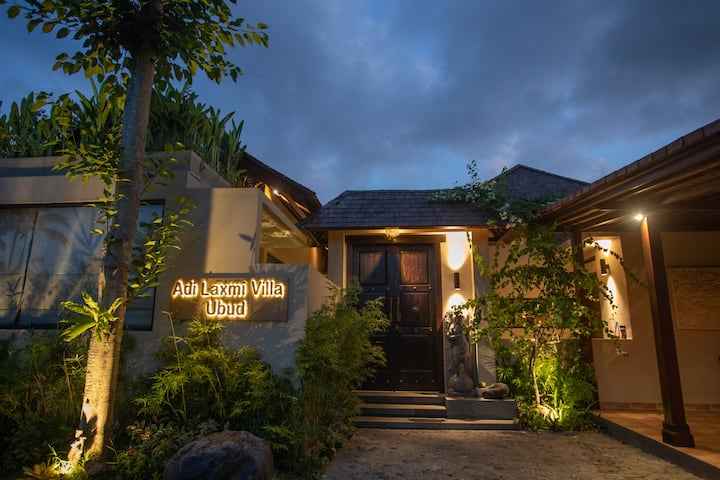 Вилла, 3 спальни