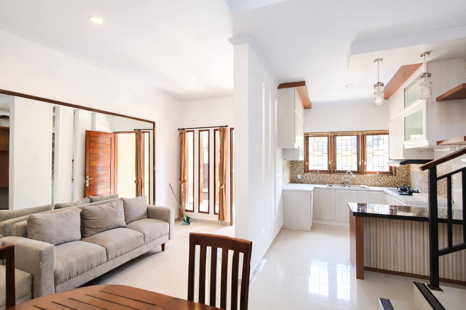 Дом, 3 спальни