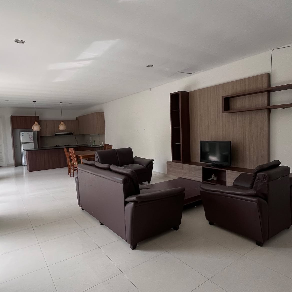 Дом, 4 спальни