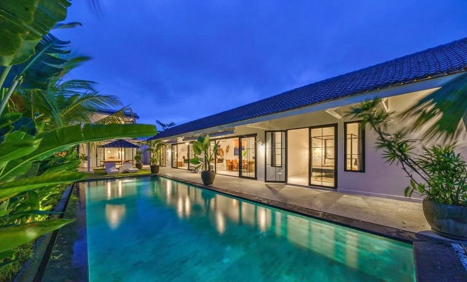 Вилла, 4 спальни