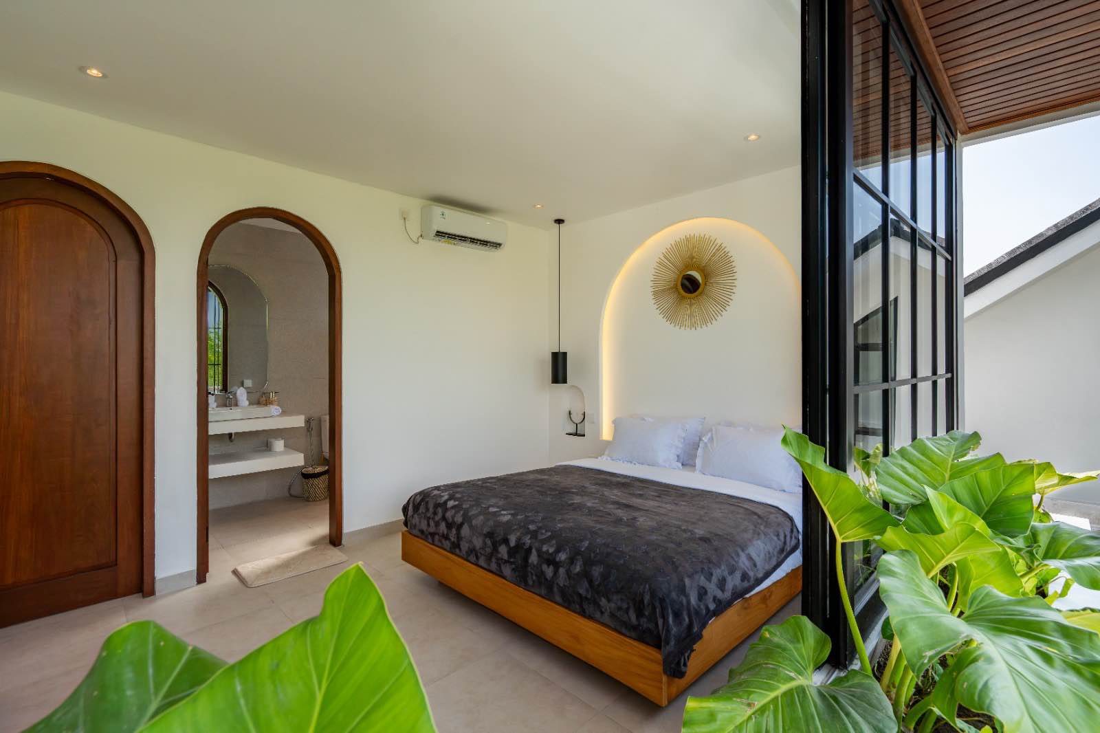 Вилла, 4 спальни