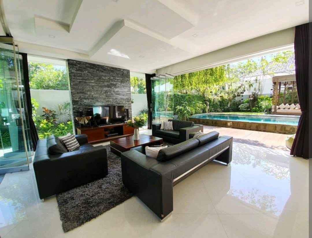 Вилла, 4 спальни