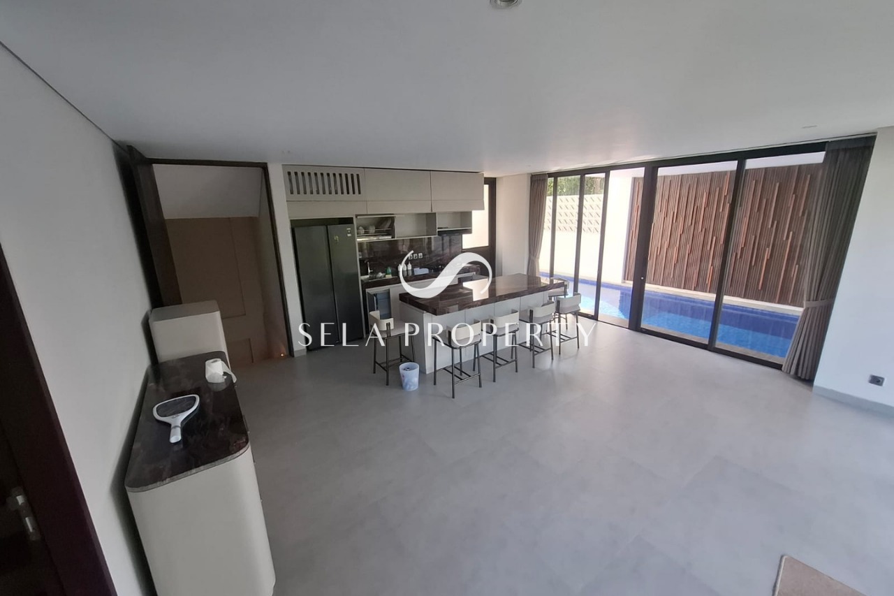 Вилла, 4 спальни