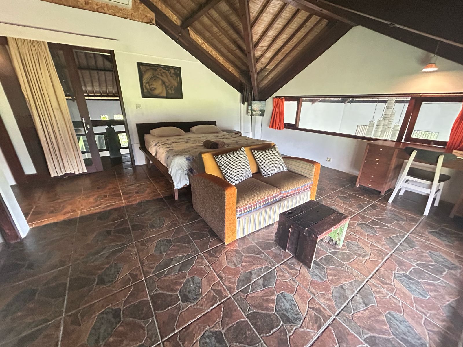 Комната, 2 спальни