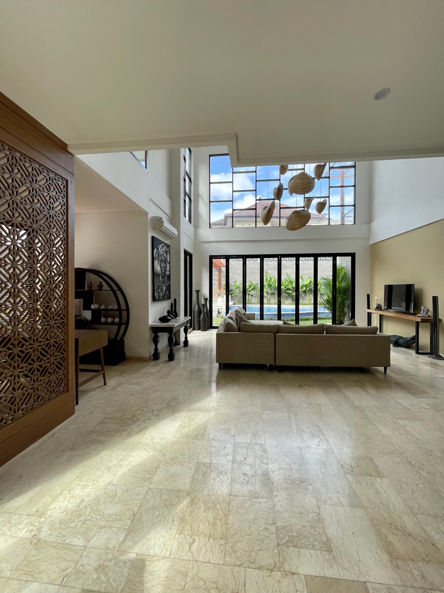 Вилла, 4 спальни