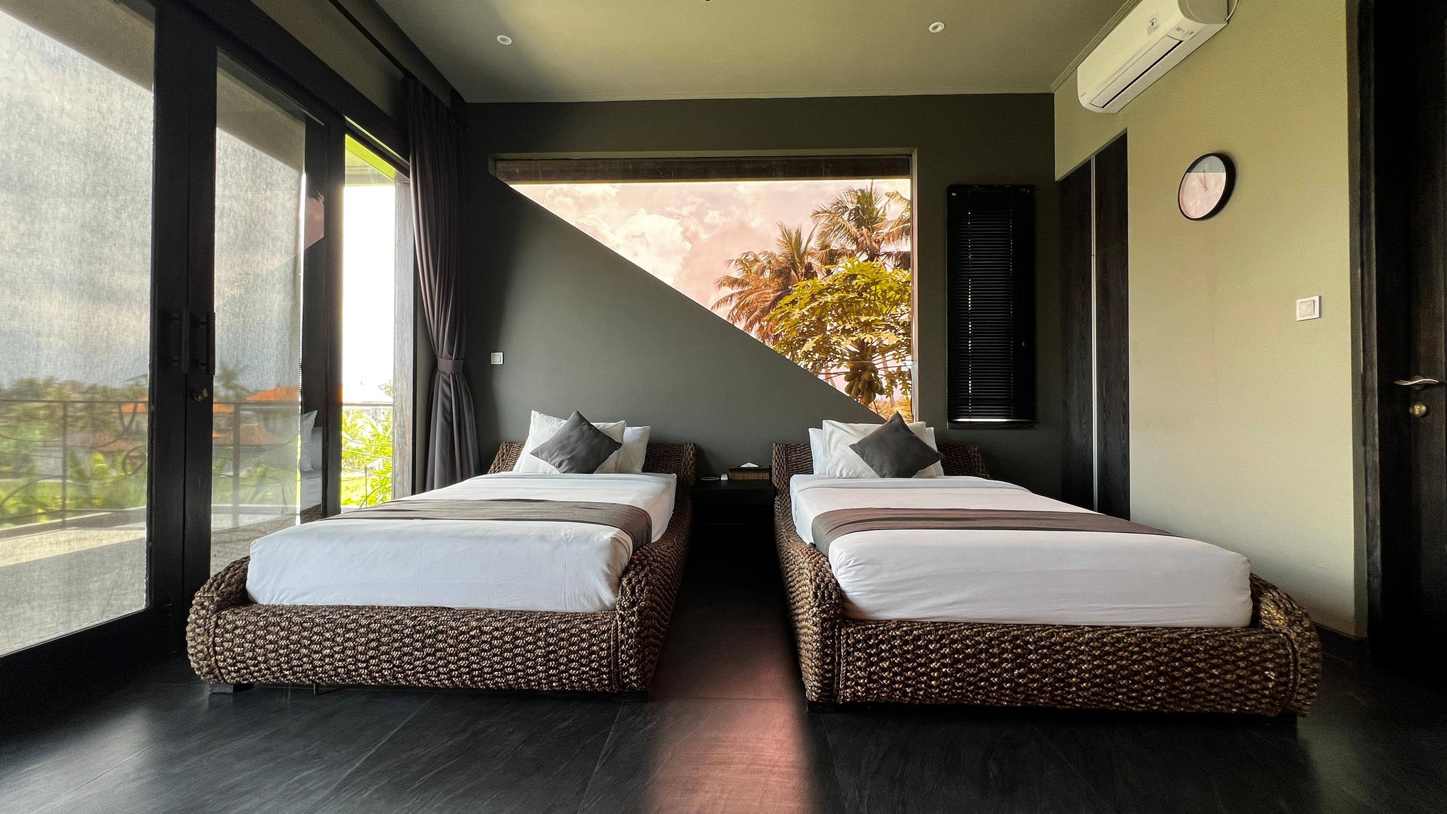 Вилла, 3 спальни