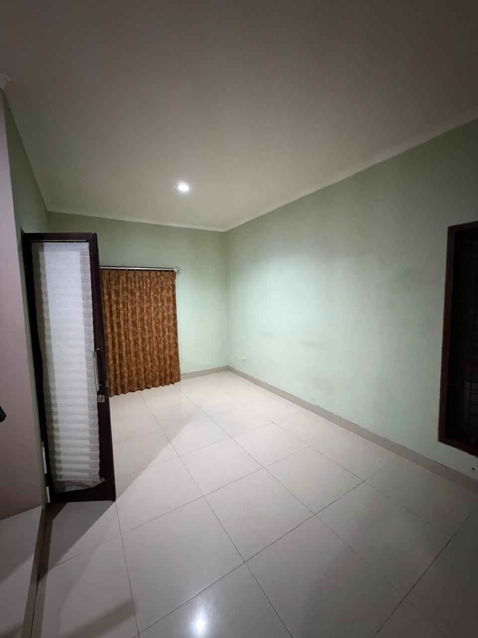 Дом, 3 спальни