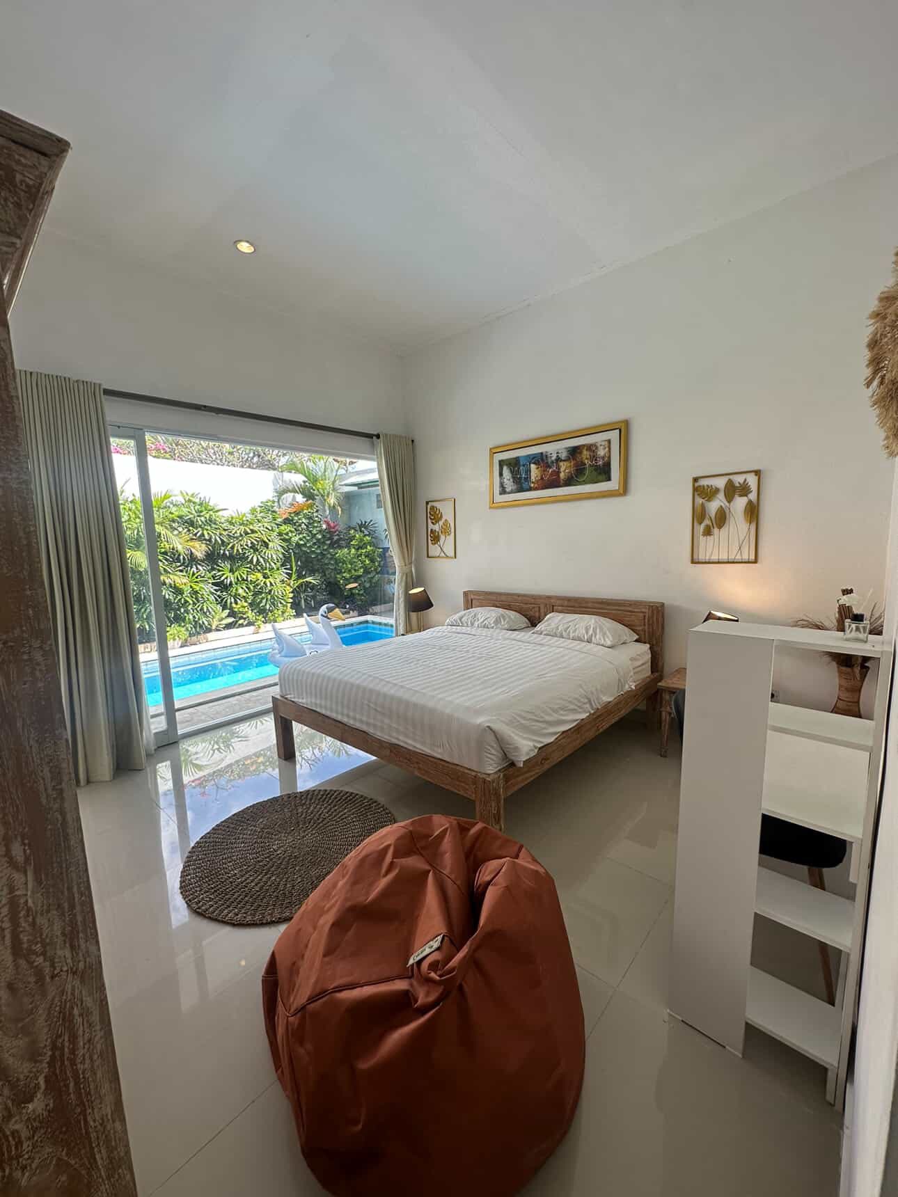 Вилла, 3 спальни