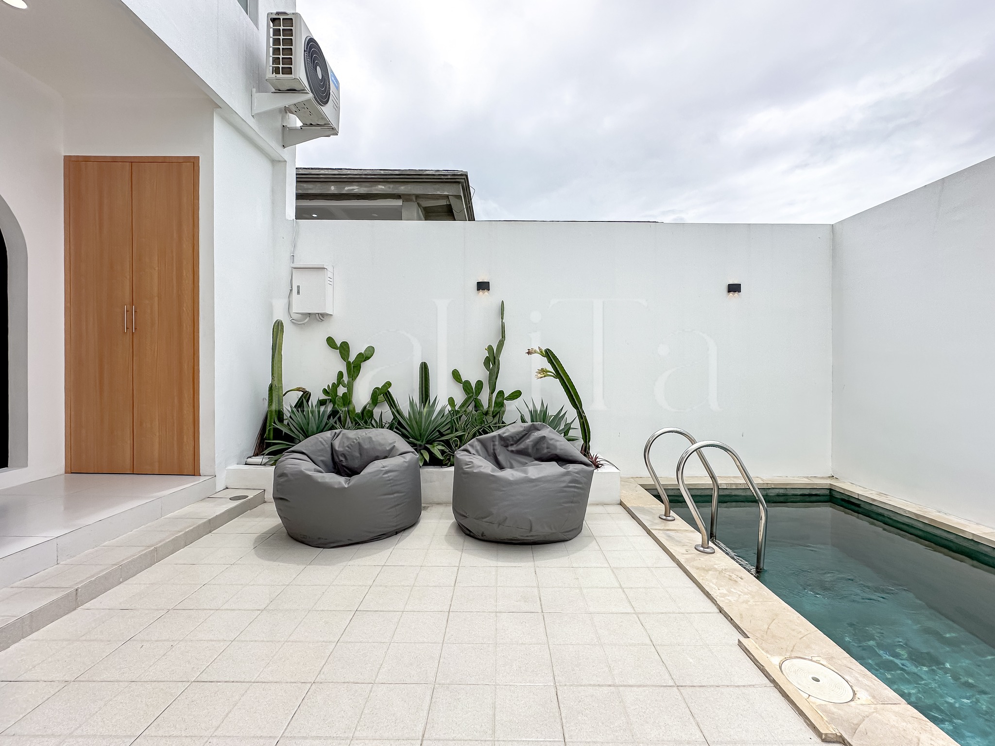 Вилла, 2 спальни