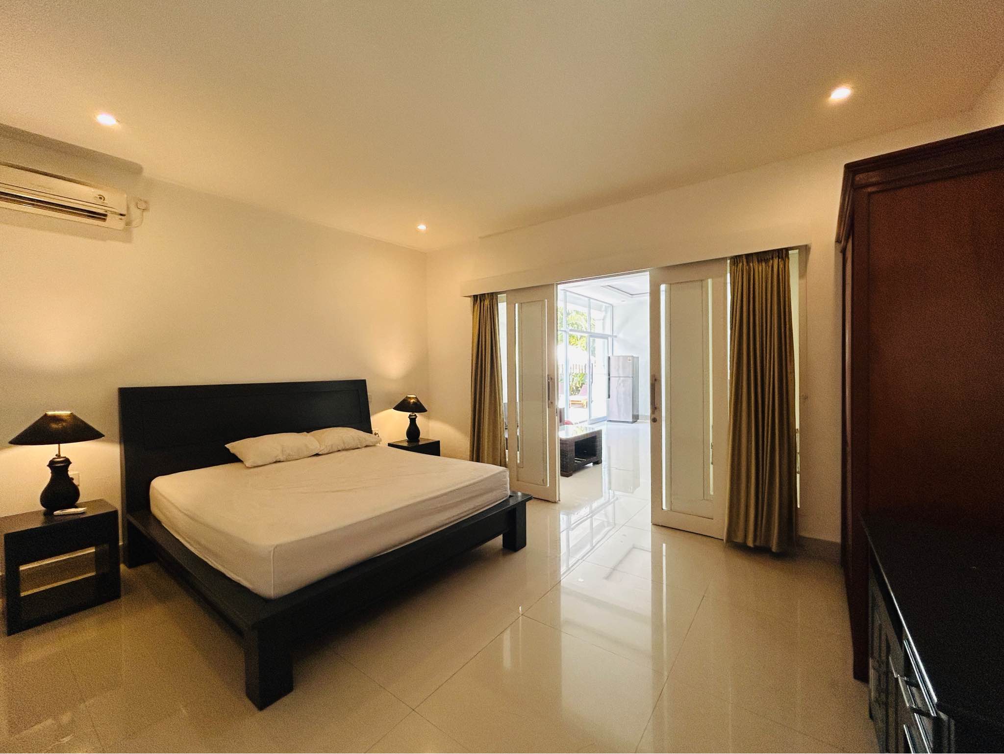 Вилла, 3 спальни