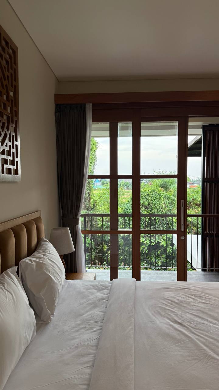 Комната, 3 спальни