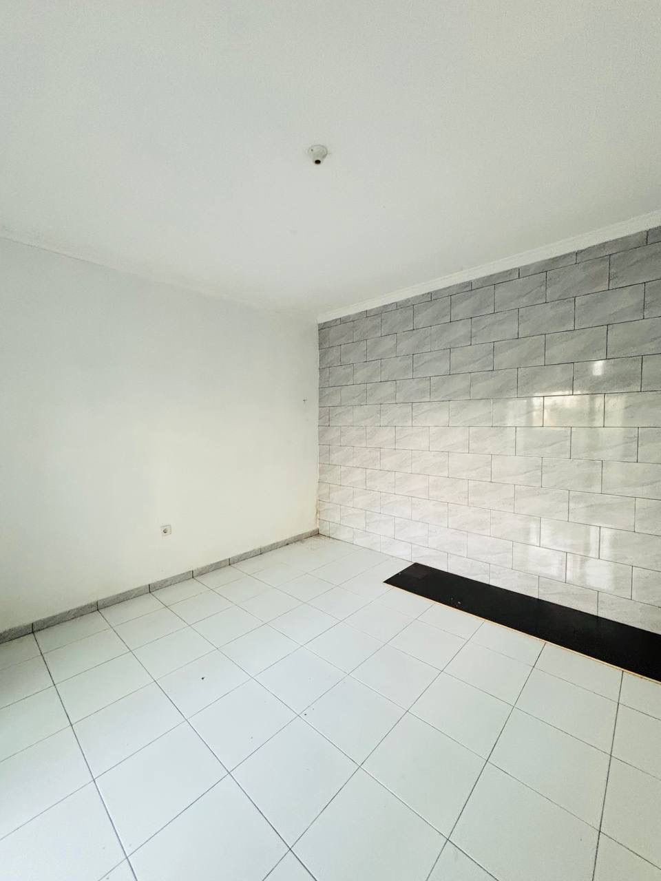 Дом, 4 спальни