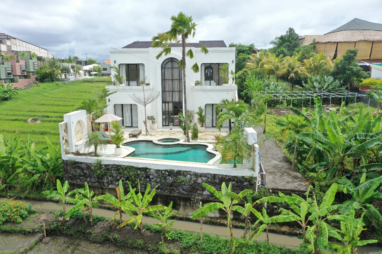 Вилла, 4 спальни