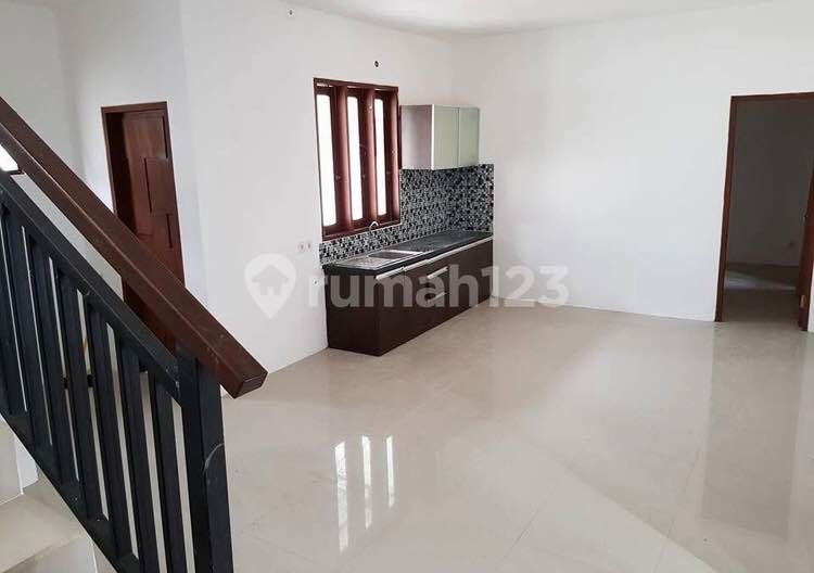 Дом, 3 спальни