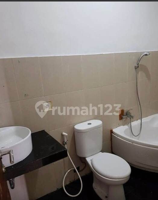 Дом, 3 спальни