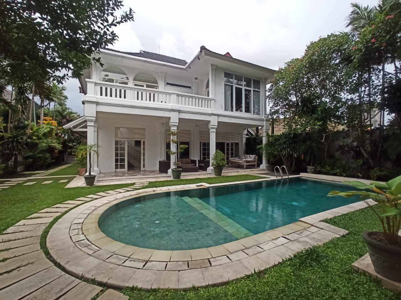 Вилла, 4 спальни