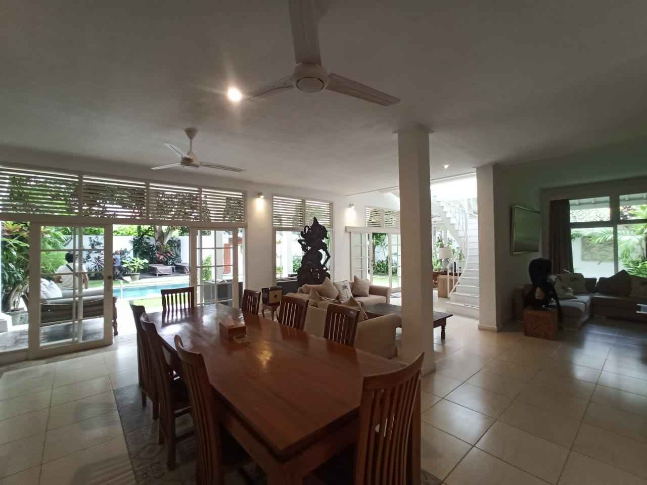 Вилла, 4 спальни