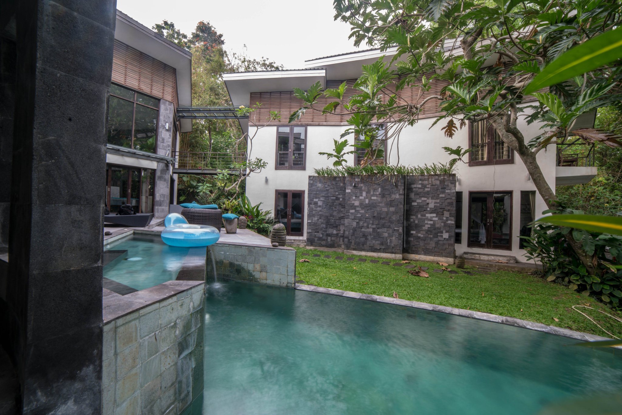 Комната
